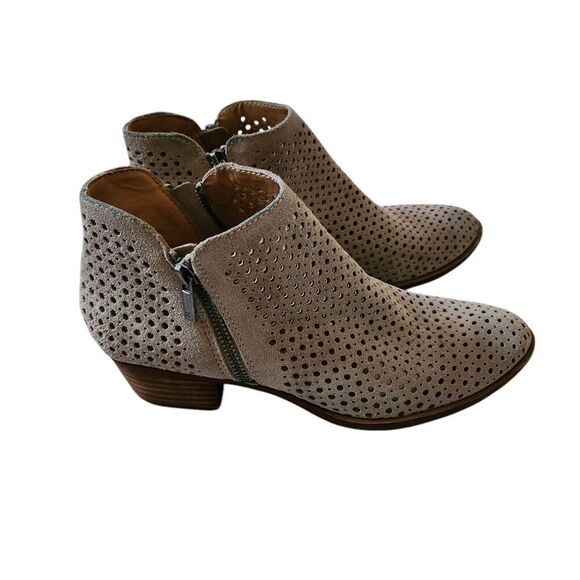Lucky Brand Ankle Boots Womens 7.5 Bayley Taupe Perforated Suede Leather Booties - Picture 4 of 10